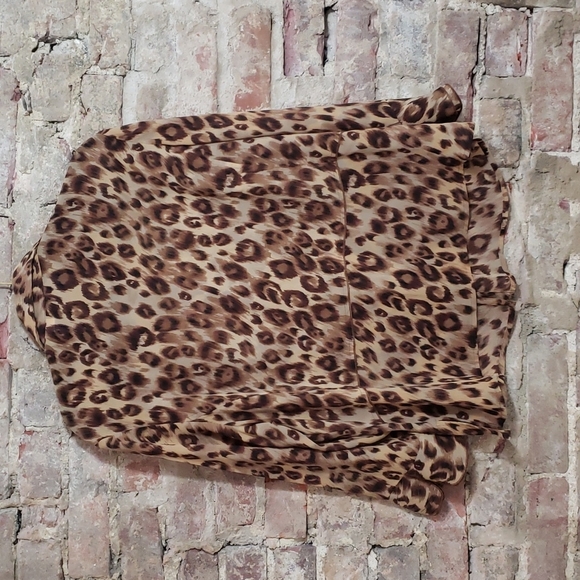 JH Collectibles animal print blouse size XL - Picture 6 of 7